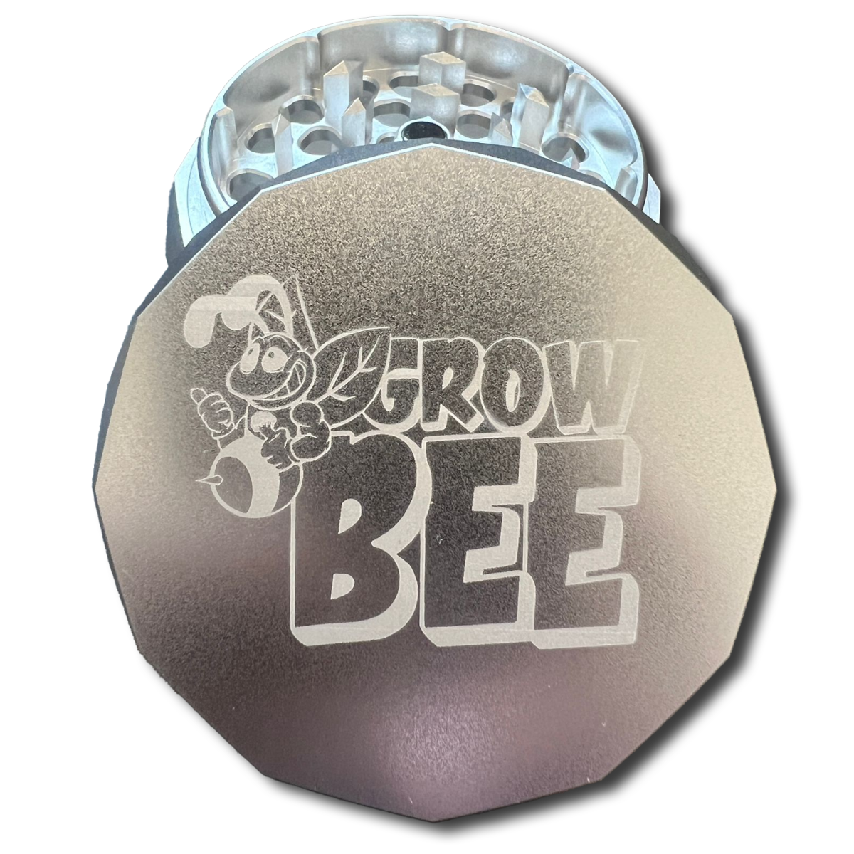 NV Grinder - Magnetic Pyramid Grinder 4-Piece Ø 63 mm - Growbee Edition Silber - Growbee Edition